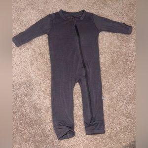 Size newborn. Kyte baby brand baby just grew out of it no longer needed!